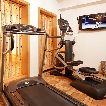 Apartment Anna: 4-sterne Familien- Und Wellnesshotel Viktoria