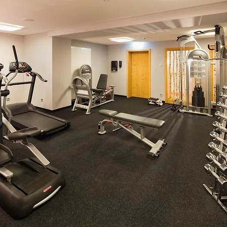Anna: 4-sterne Familien- Und Wellnesshotel Viktoria 3*